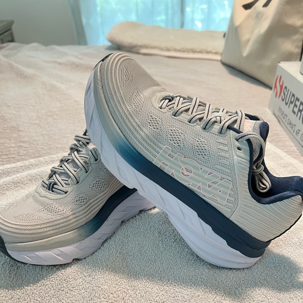 HOKA BONDI 6 womens running shoes